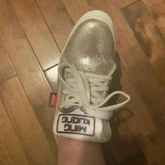 🔥🔥2/30$ 🔥Ming kuang Gold  colour shoes - Picture 10 of 12